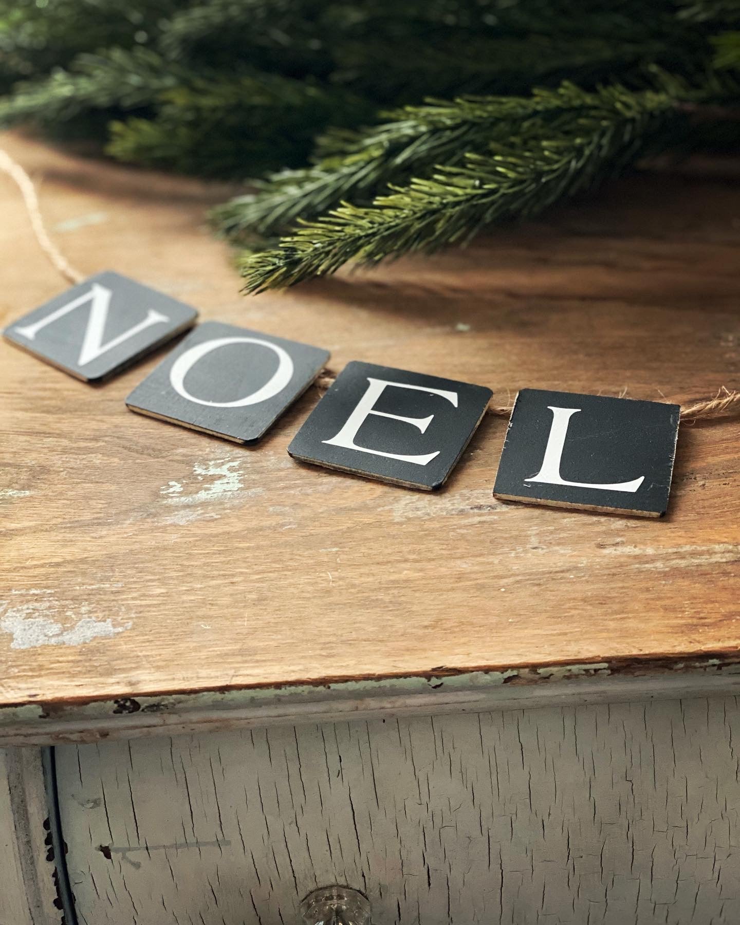NOEL Garland